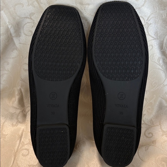 Vivaia Margot Mary Jane flats in black Women Sz 8.5 - Picture 7 of 9